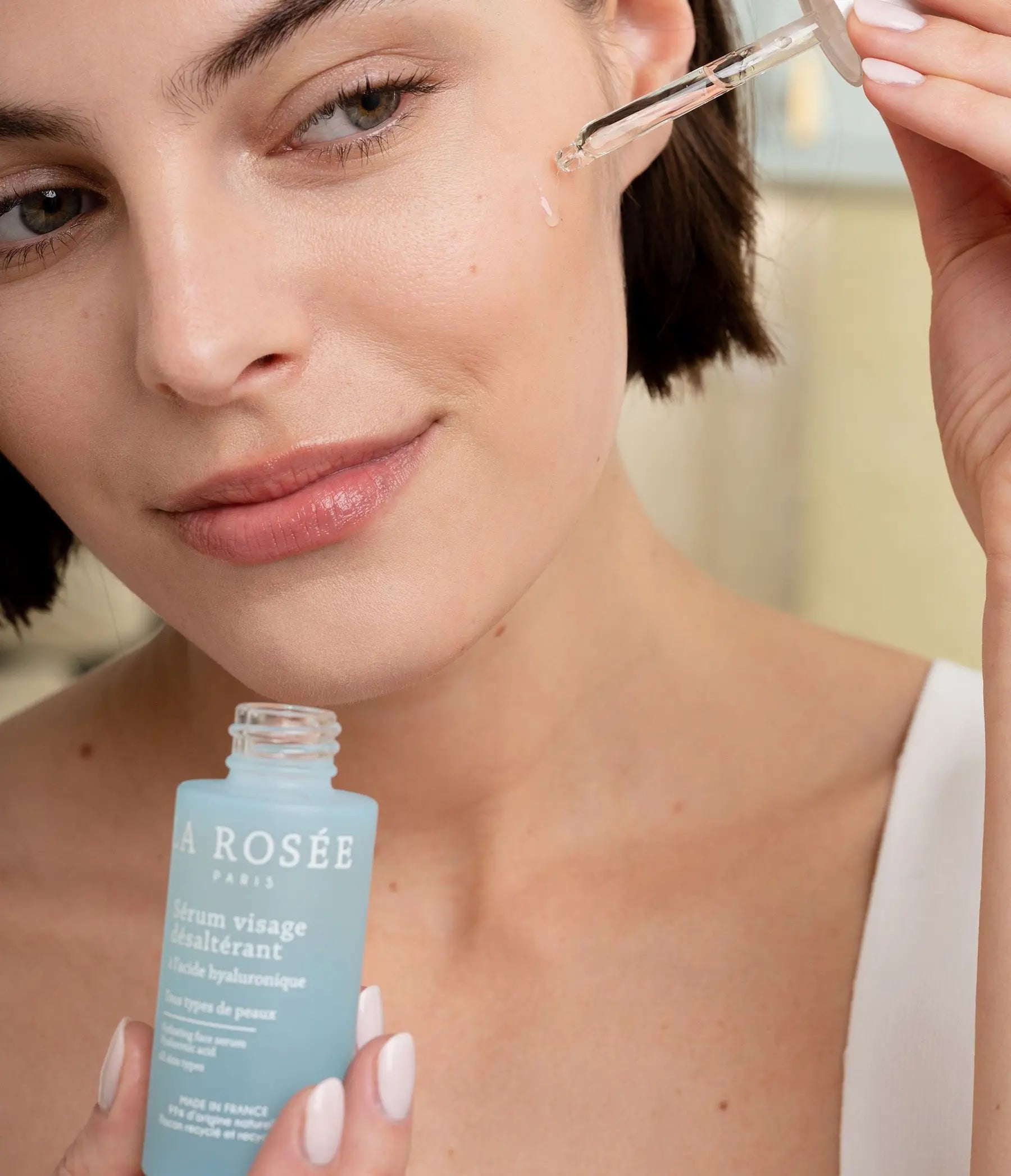 La Rosée Thirst-Quenching Hydrating Face Serum